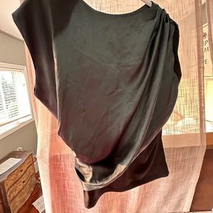 Silk Katherine Barclay Top, Size M Top, Excellent Condition